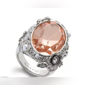 COACH
Faux Stone Bowtique Cocktail Ring
